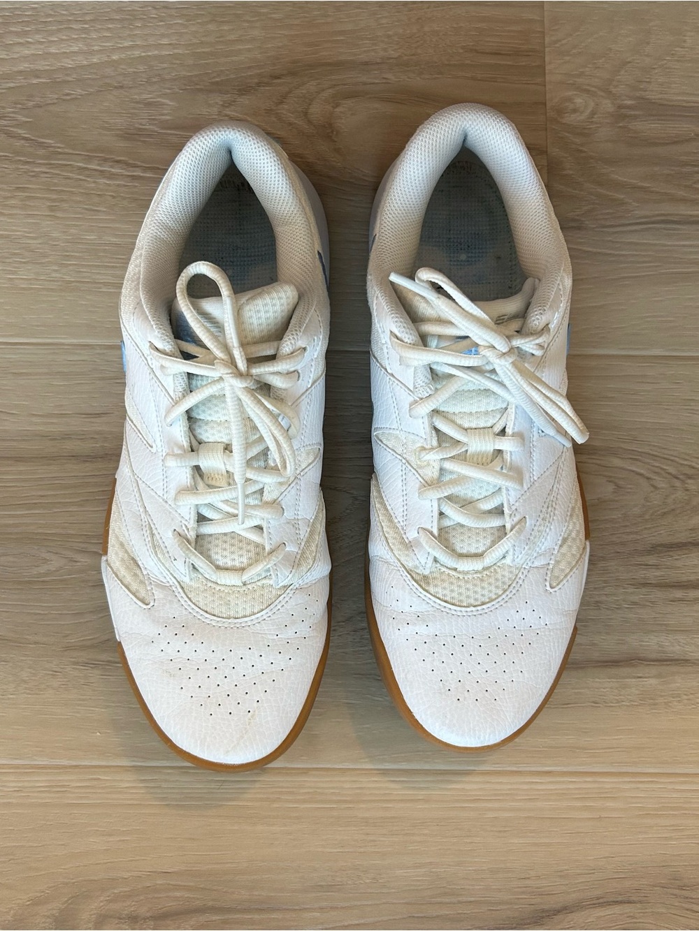 Nike Men’s NikeCourt Lite 4 White Tennis Shoes Light Blue Gum Outsole Athletic